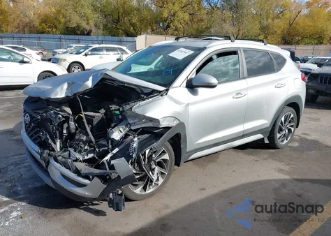 2020 Hyundai Tucson Sport z USA, uszkodzony, nr VIN KM8J3CAL6LU275046